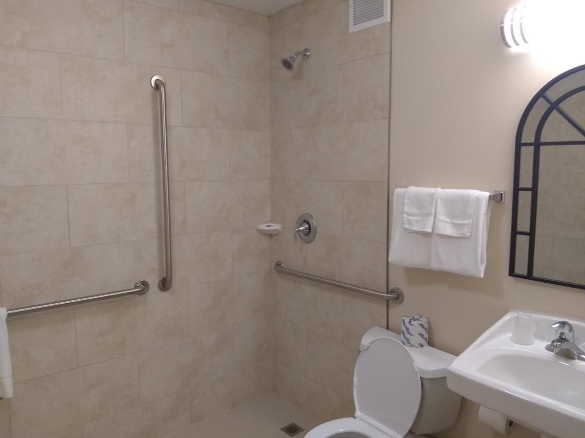 Red Crown Inn Laurel Εξωτερικό φωτογραφία
