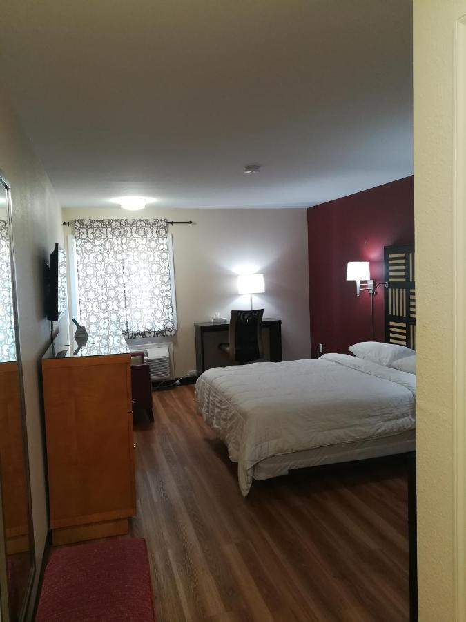 Red Crown Inn Laurel Εξωτερικό φωτογραφία